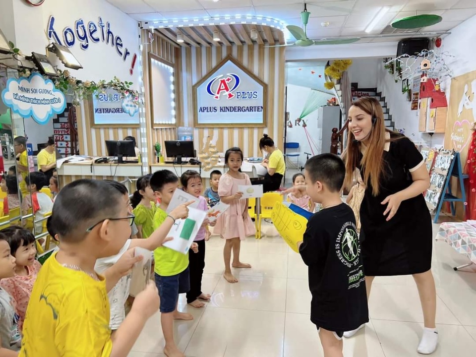 Slide d526ede7-0bbf-4a6e-be83-4cd8ee7f0541