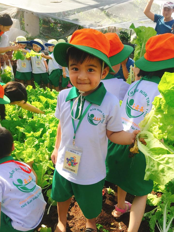 Slide 925e69b3-20a6-4040-a484-c3f1aa49d38e