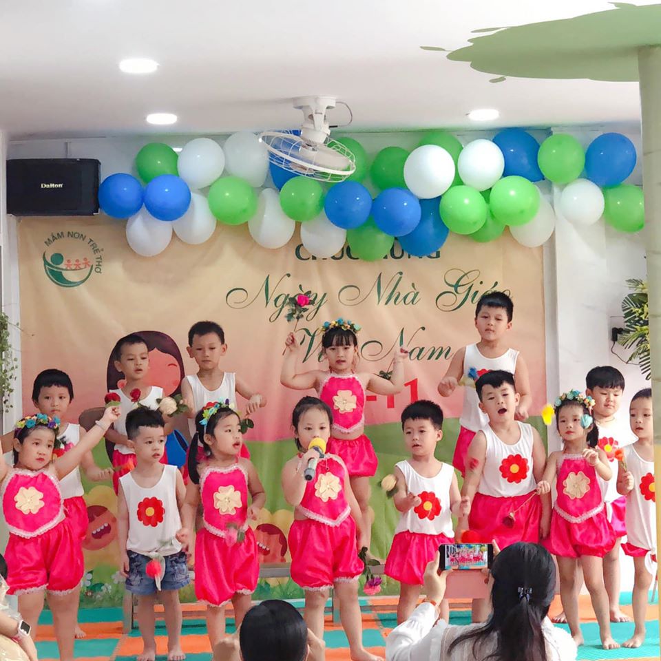 Slide b2287bcc-2310-4e80-8fb9-0ad98ca2aacb