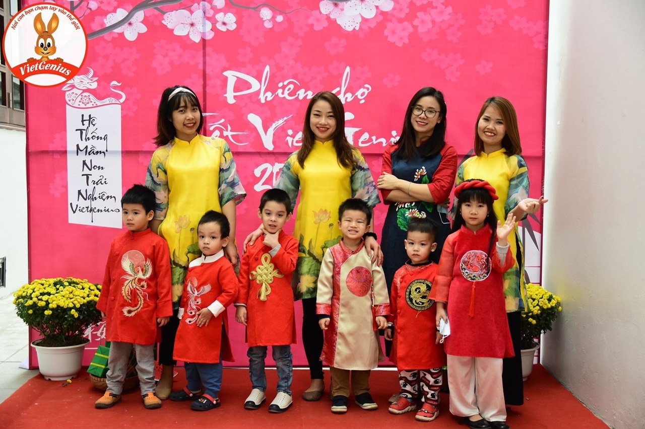 Slide b5b548d0-7f3a-44b4-88c2-147f0e521861