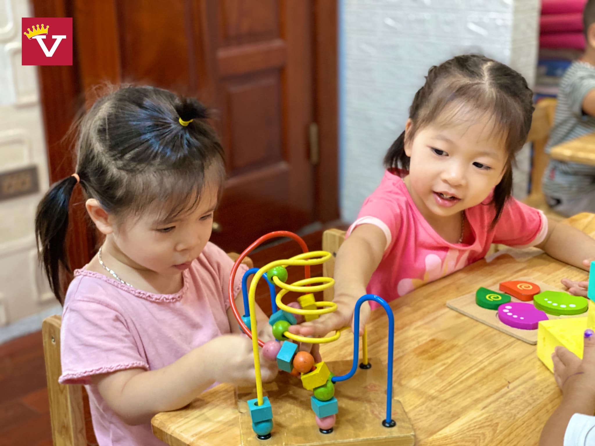 Slide 99c3d9b5-f35d-47e5-9887-53cb0746d2b9