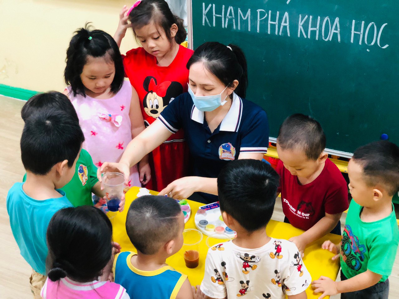 Slide dccc673a-48c7-4bf8-8a18-76e98441847b