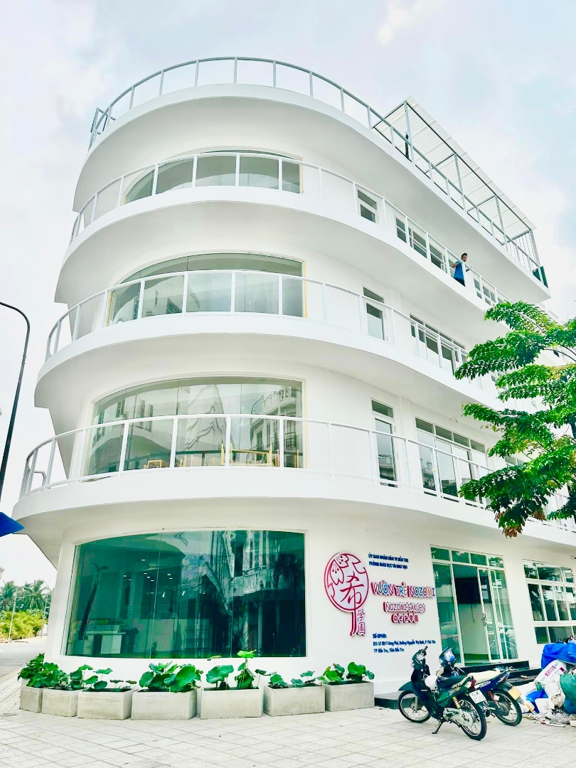 Slide 8894dacd-43a2-4d53-ac28-493b4a3e2224