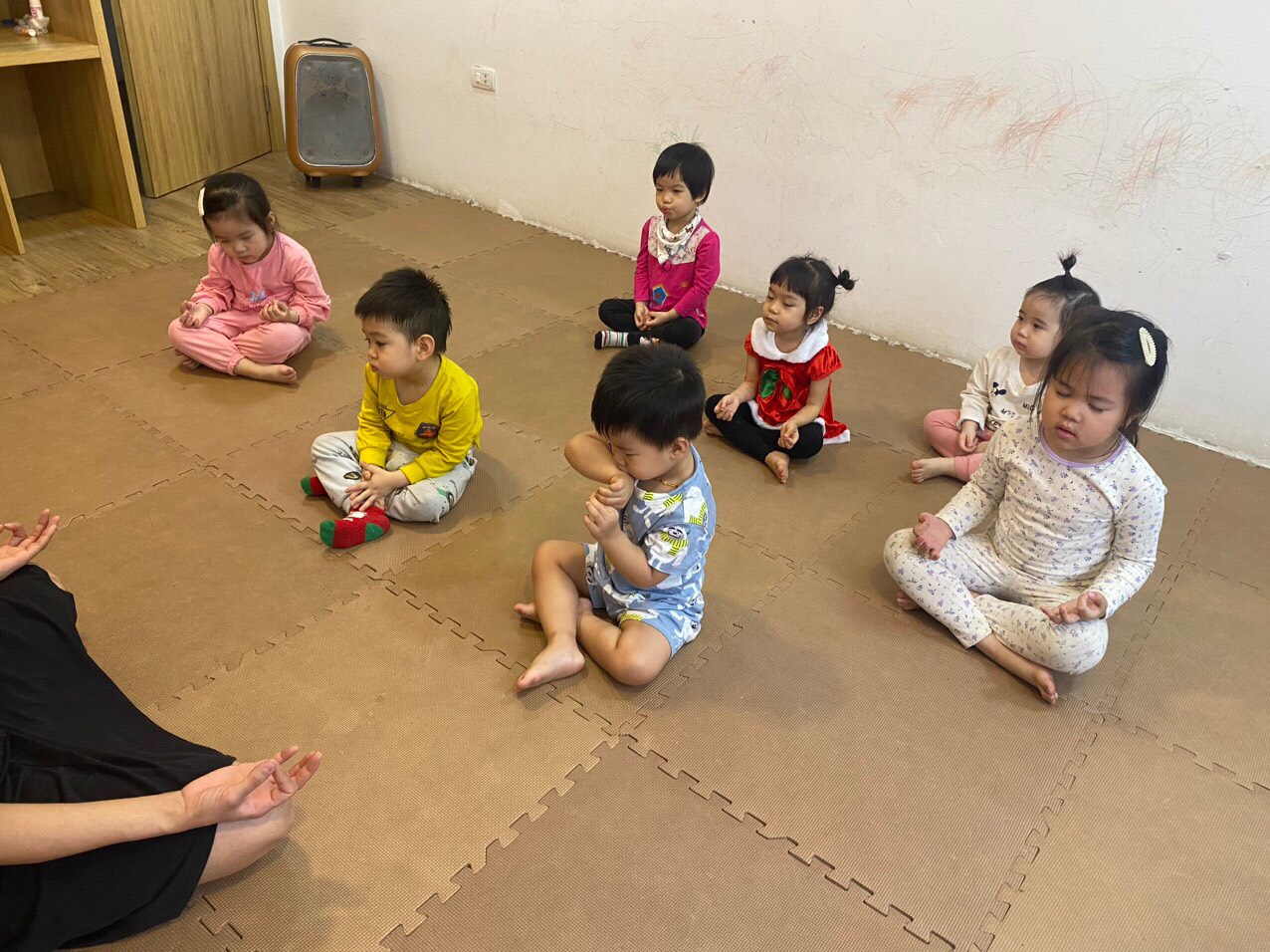 Slide 167c5f8a-aa54-4536-89db-1d8847ad2199