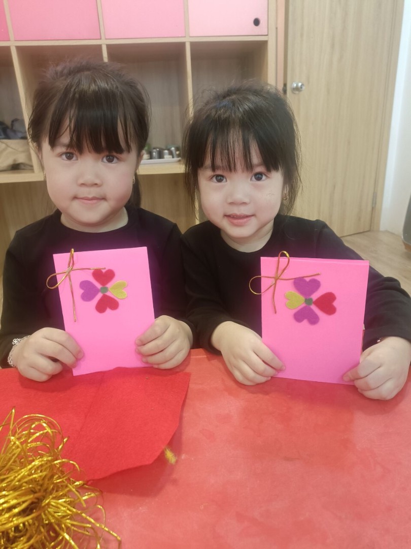 Slide ff6682f6-95e7-4065-9f40-7ba836bec17a