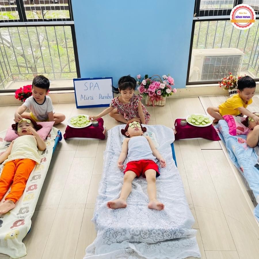 Slide 6c84a0b5-7ddd-45a8-863d-943f6e2ca6d1