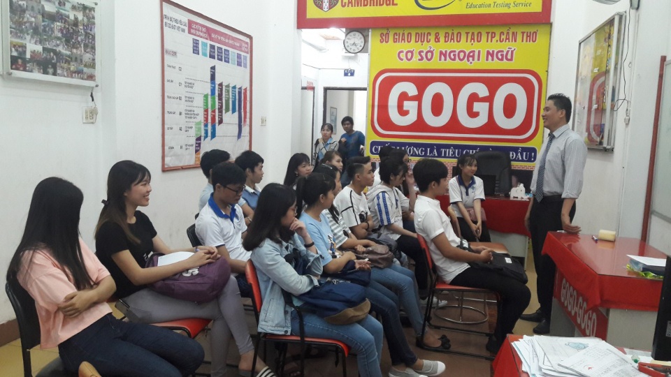 Slide 9c174ea8-8f03-49d6-8de5-764c4db22b43