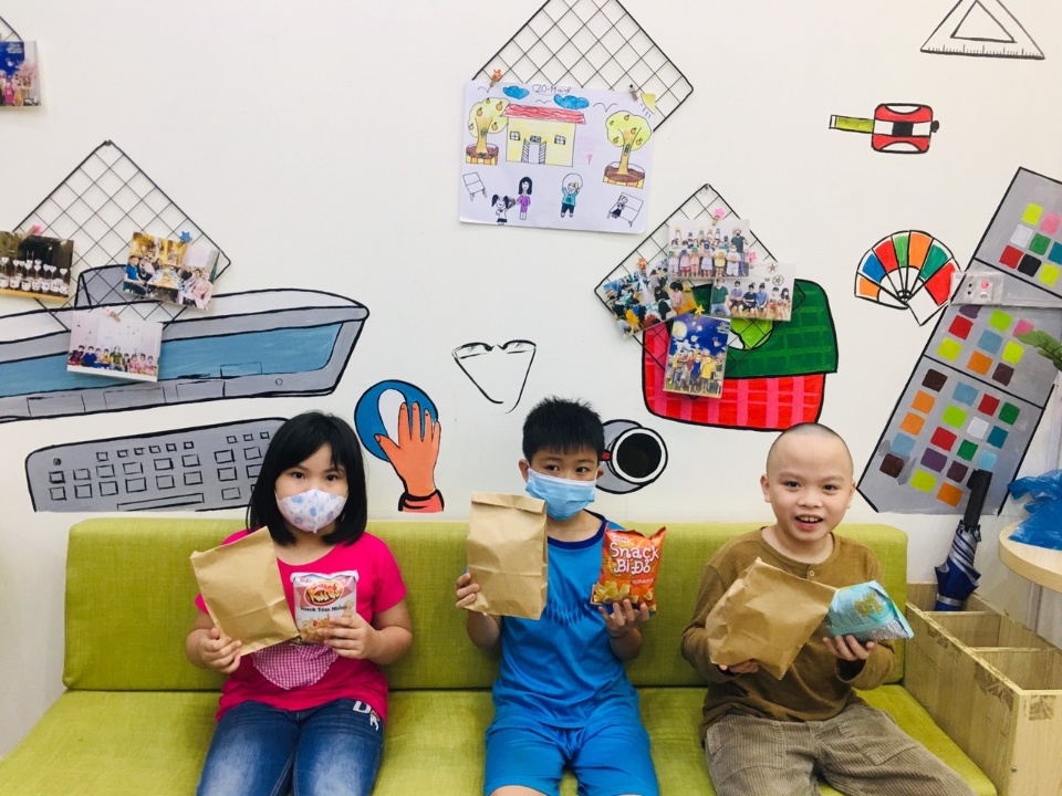 Slide 0b0d2155-b29f-4531-bbed-fed9dede7703