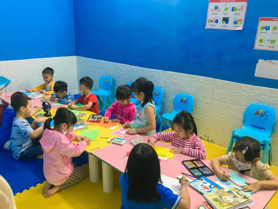 Slide 0cf5da4f-95c1-4e56-a278-0ca7c7bd3fd7