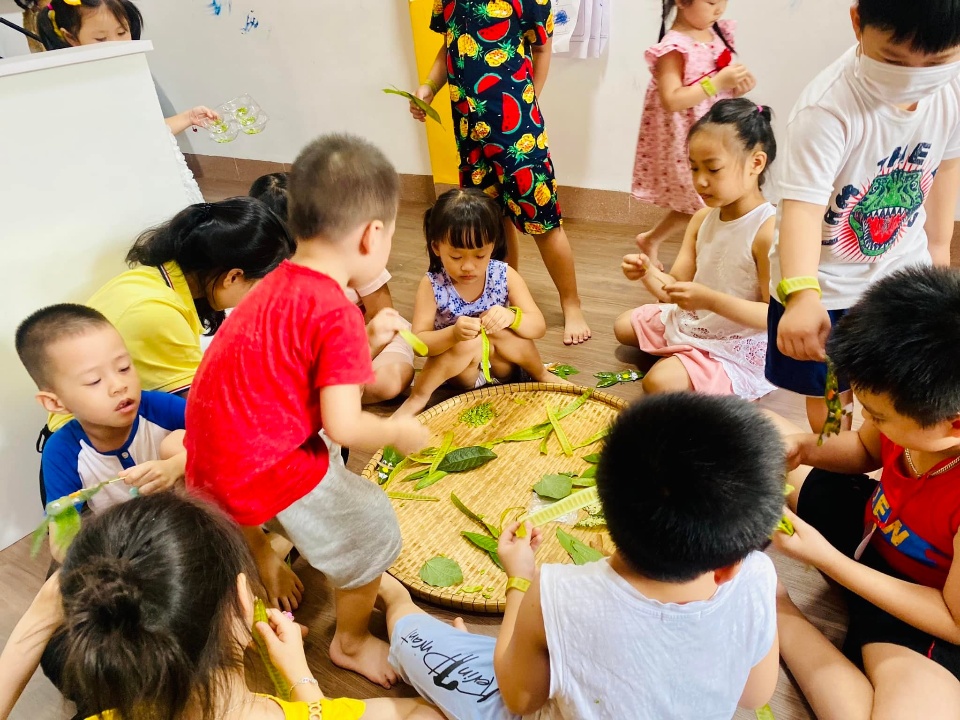 Slide a6df3261-3686-4dcf-85b3-8130c05b784d