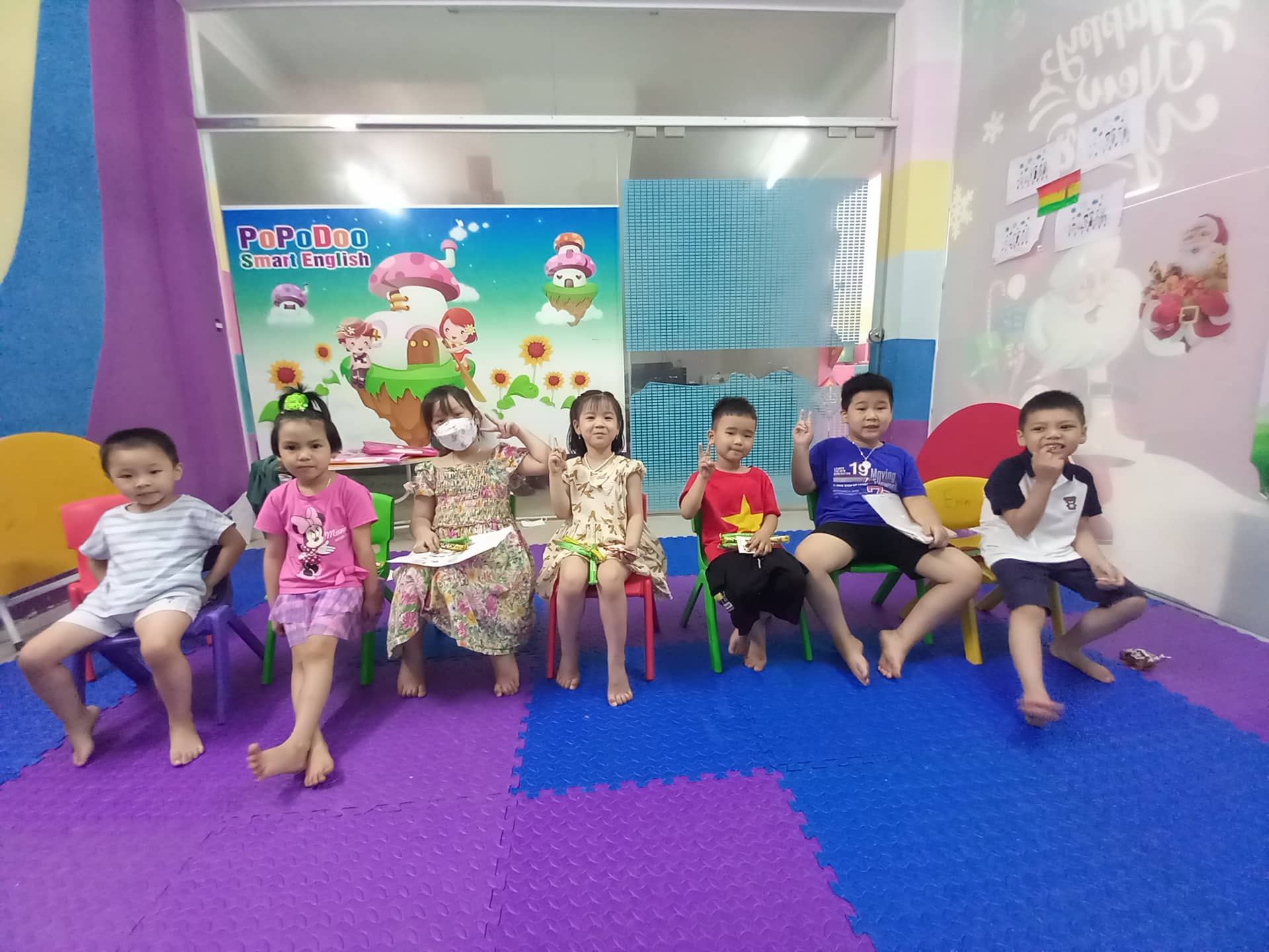 Slide c9195e14-9ef4-4bd7-981d-885dae682d76