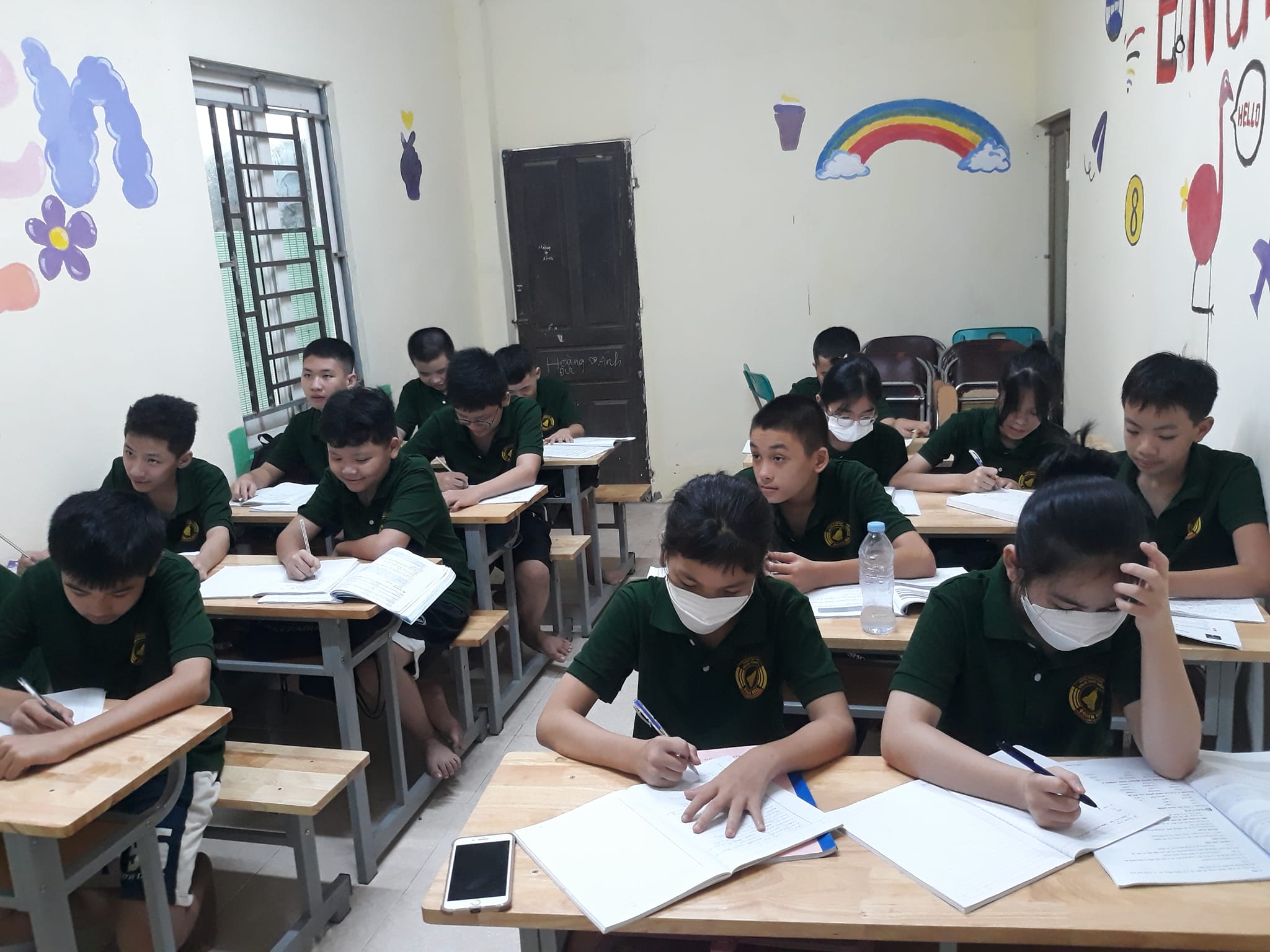 Slide c0f65930-f84f-46ca-9666-d77a330fba7a