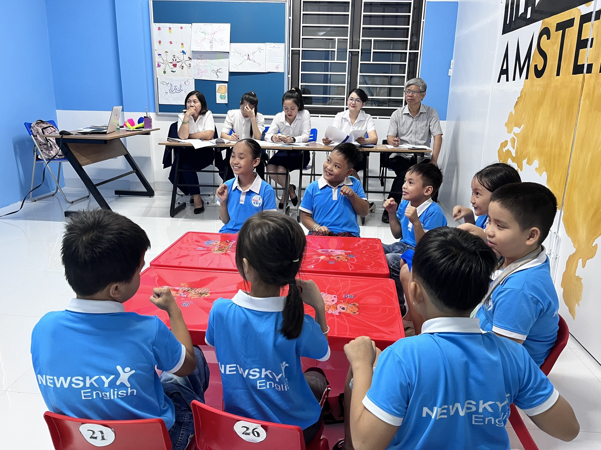 Slide 6acbb98e-d7dc-4230-aac1-88303db20a2b