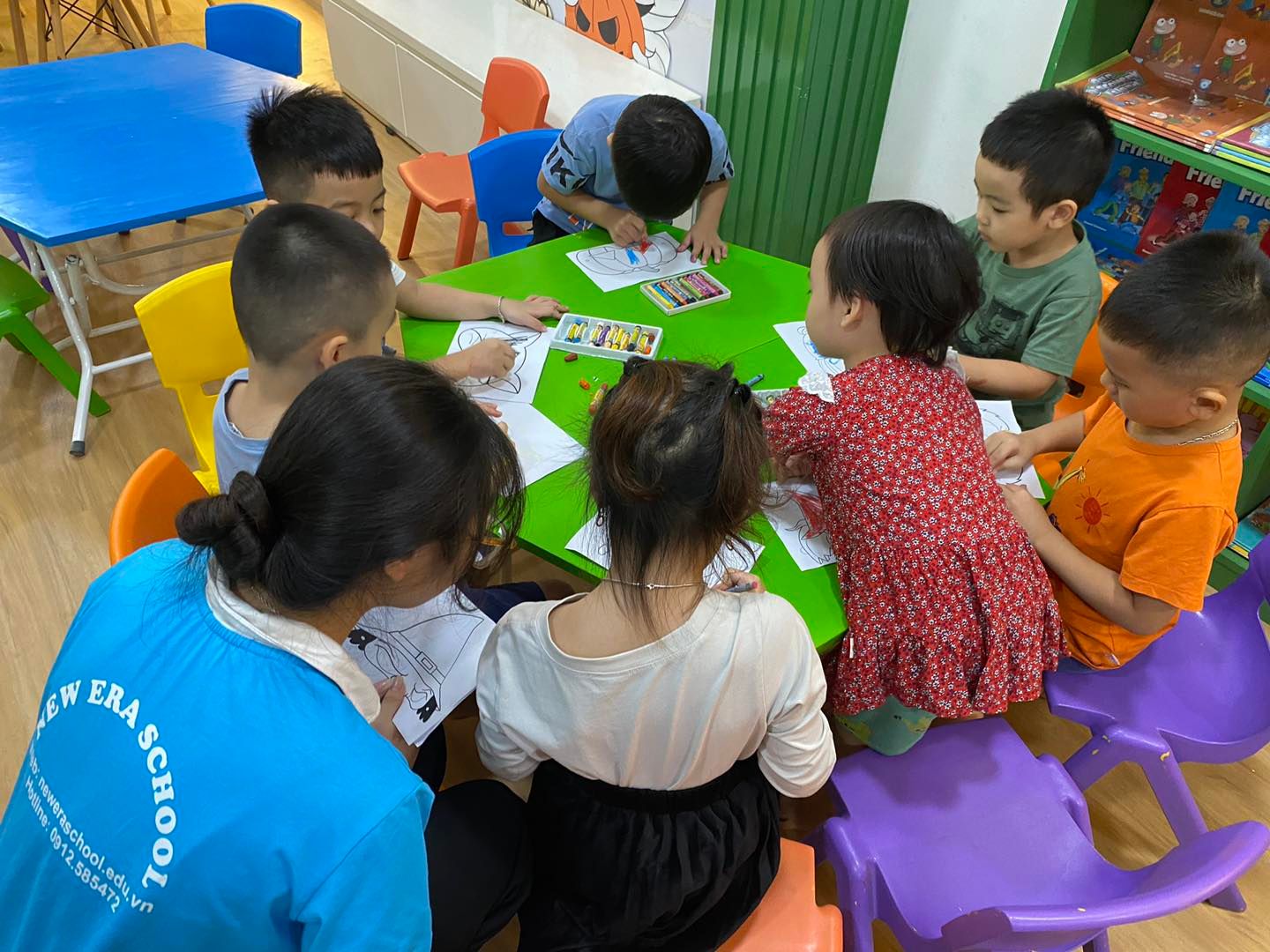 Slide e191c6c2-fe20-4b99-b174-f0cc51e01384