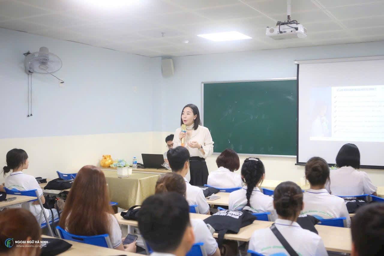 Slide 59107b57-e82c-4f9f-ac48-38a3fab85ad6