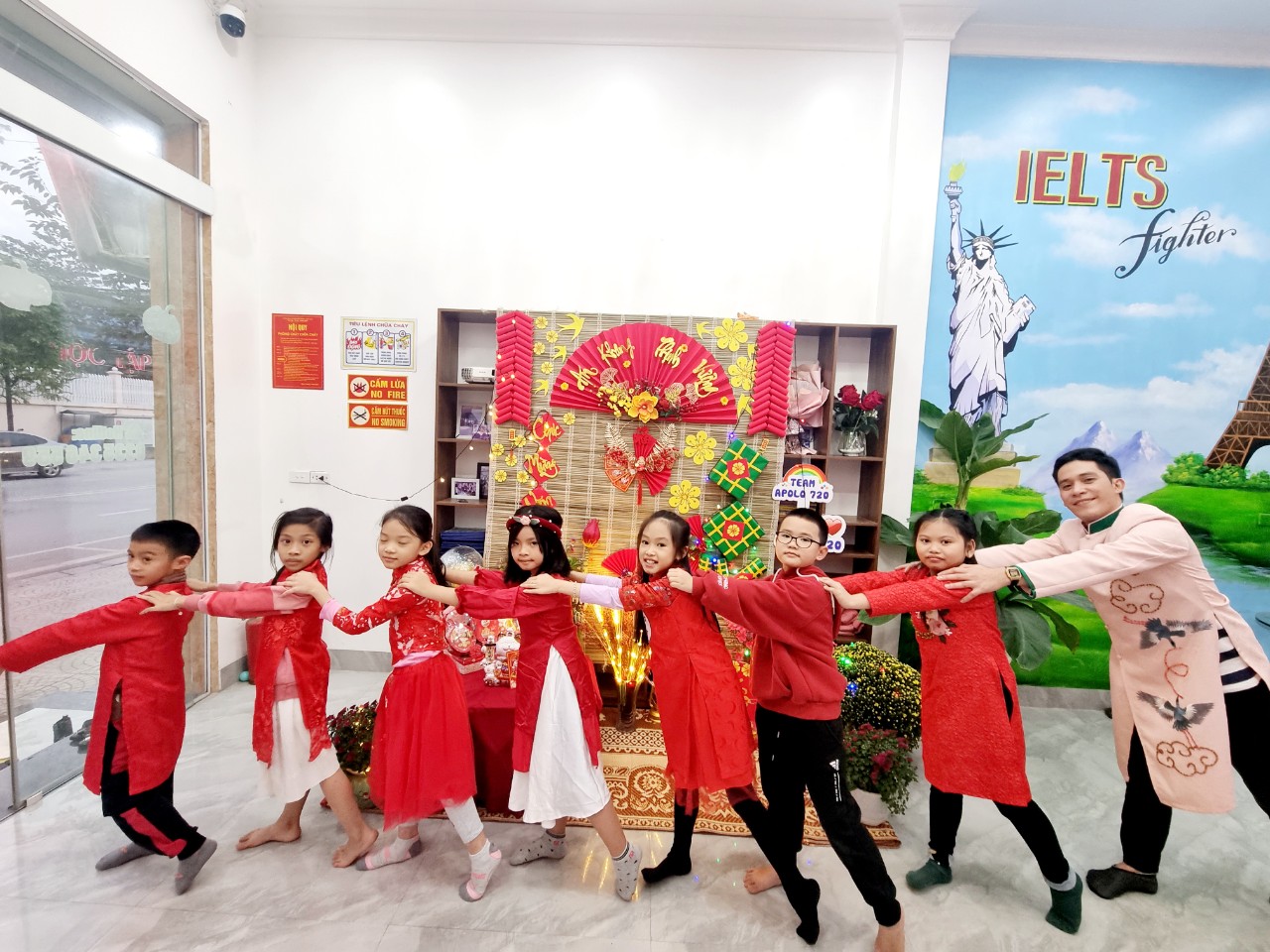 Slide fb966dd7-63f7-4684-a597-bd364f1ce525