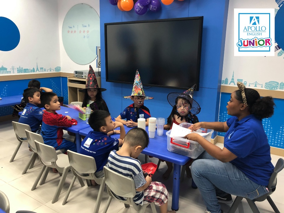 Slide c1a12da1-527c-4b57-91cd-c7e21152475e