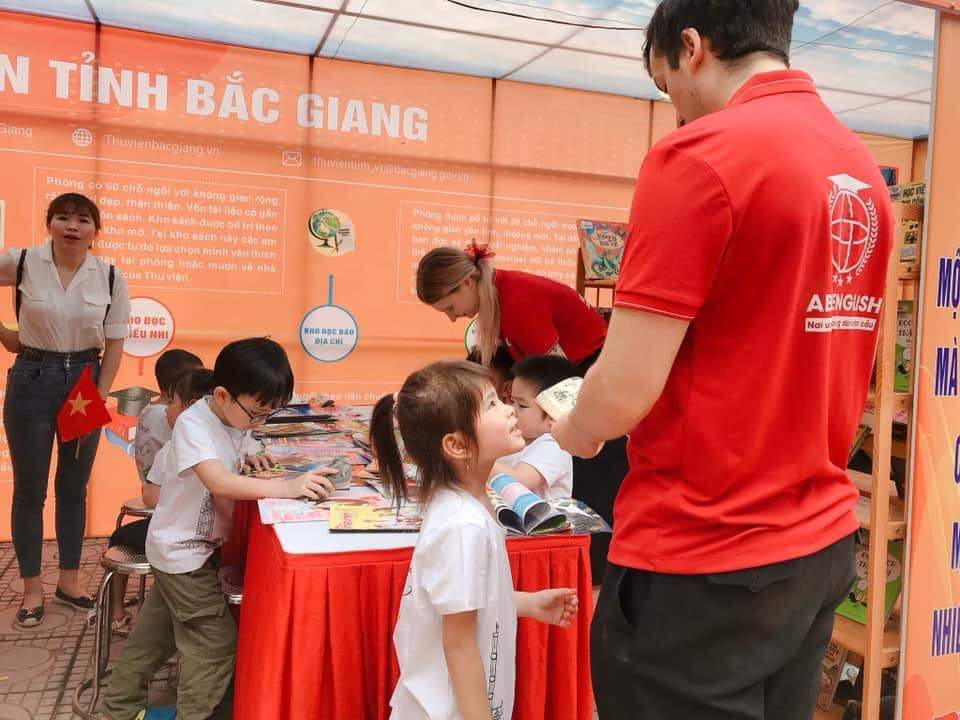 Slide dbe687ab-7f08-4072-9226-684075be0525