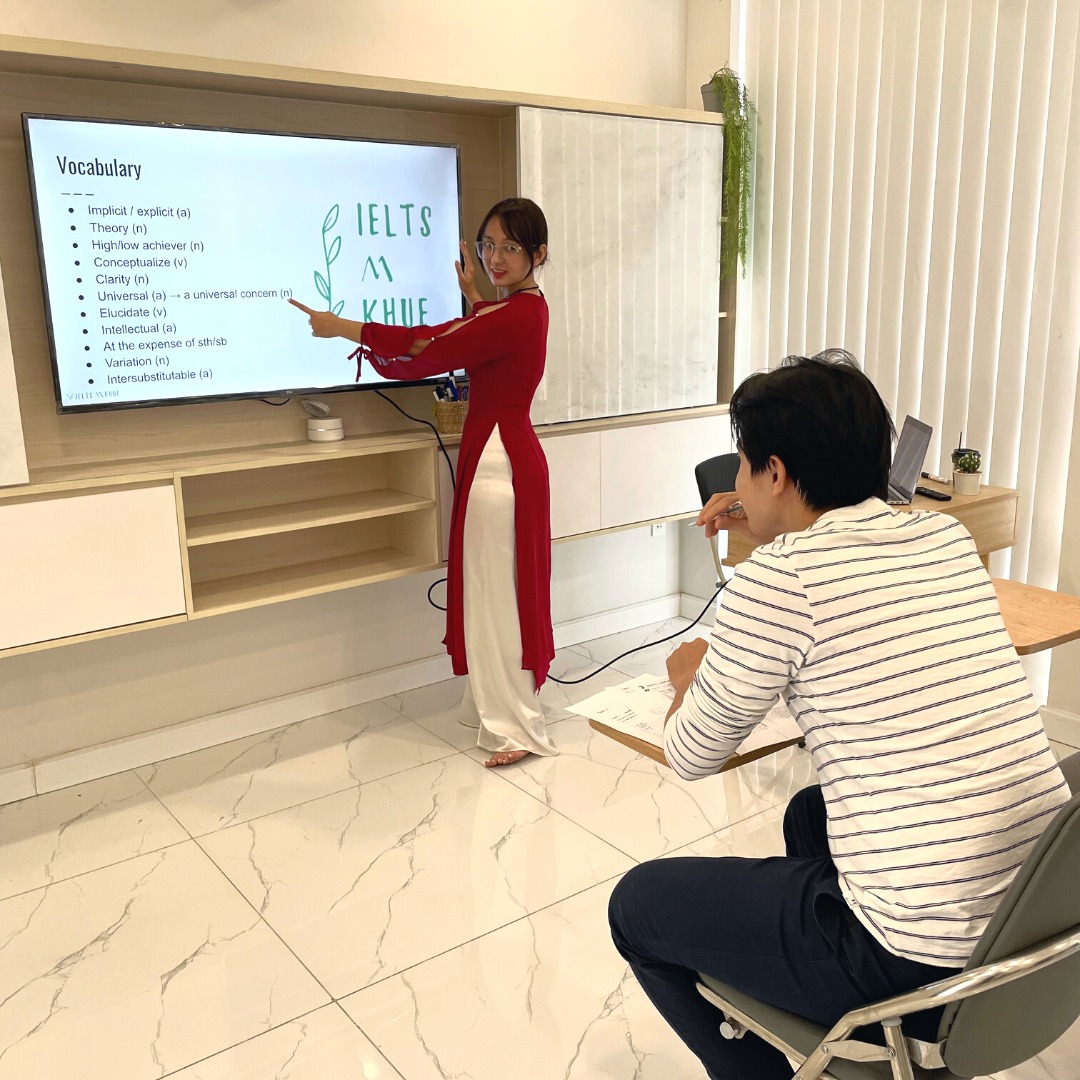 Slide fb45bcd0-dd79-4c7e-9aa5-2ee425a4b3a4