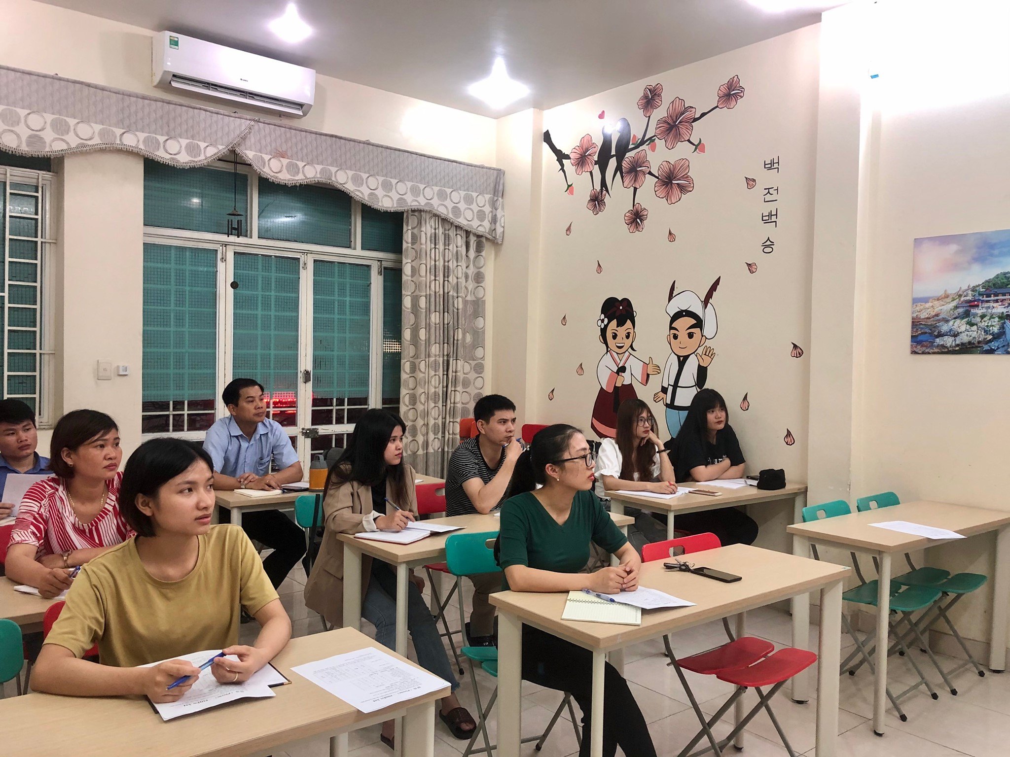 Slide f1d75bbf-5c5f-48e3-b5f1-7f1a4d8206ad