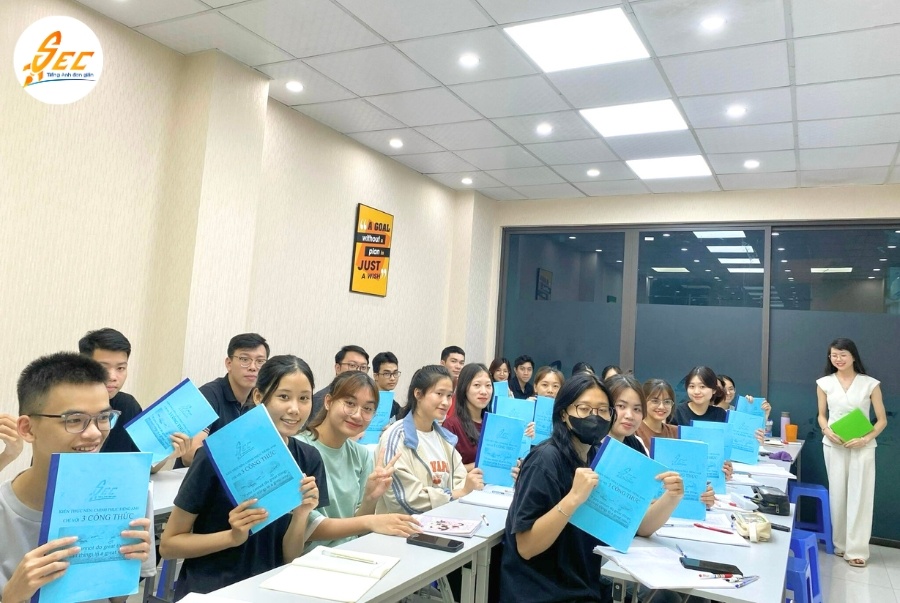 Slide 385fa50c-80db-4732-b07d-828a9cbed215