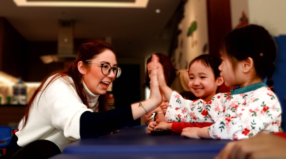 Slide 972a4c0e-5fec-4fa7-a67c-899a0a964127