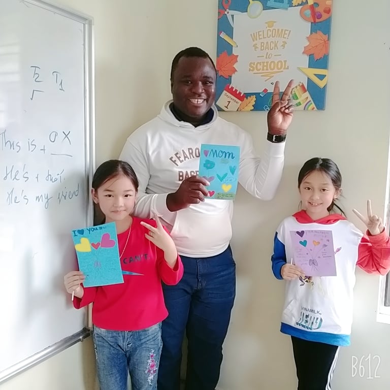 Slide 5a106681-f129-404e-8273-c219432b6223