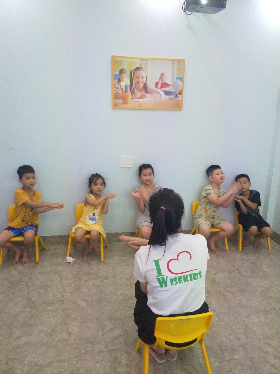 Slide 633a9e11-3225-4534-9196-24abb467294e