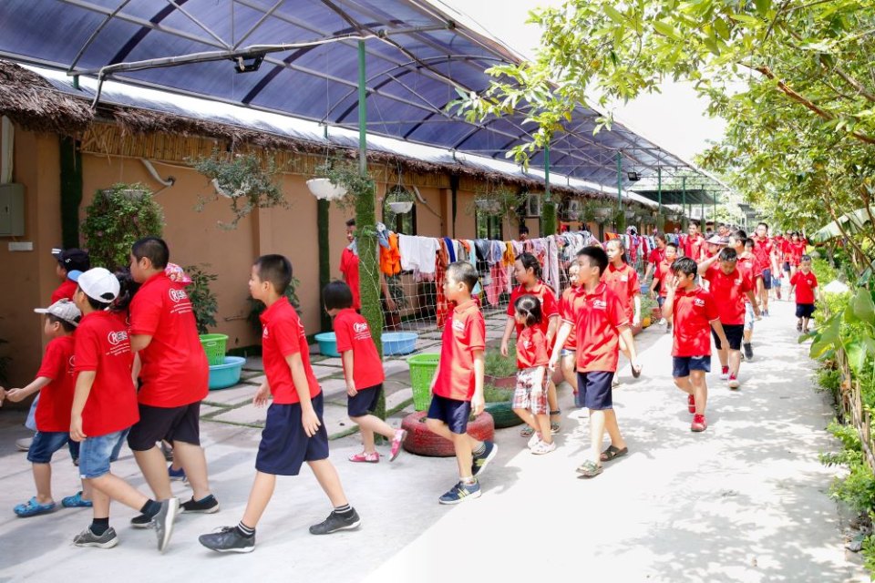 Slide 4bc92ac0-e8c1-4fc2-9442-c7382d6e066d