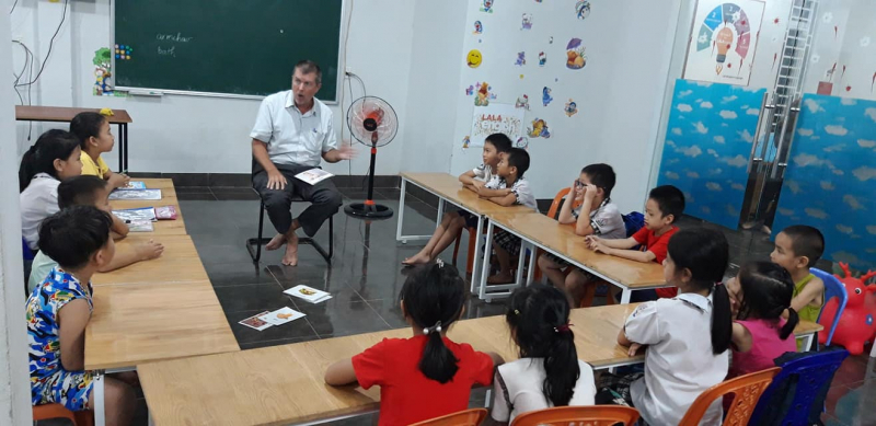 Slide e8f03c5e-f97c-46a3-ade0-74a5d26c6e67