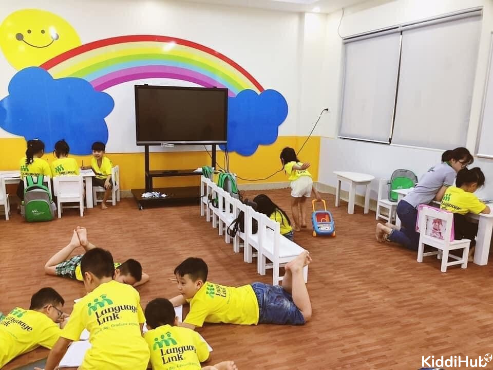 Slide 0db84a43-bf7b-4e3b-8177-05a3b48813dd