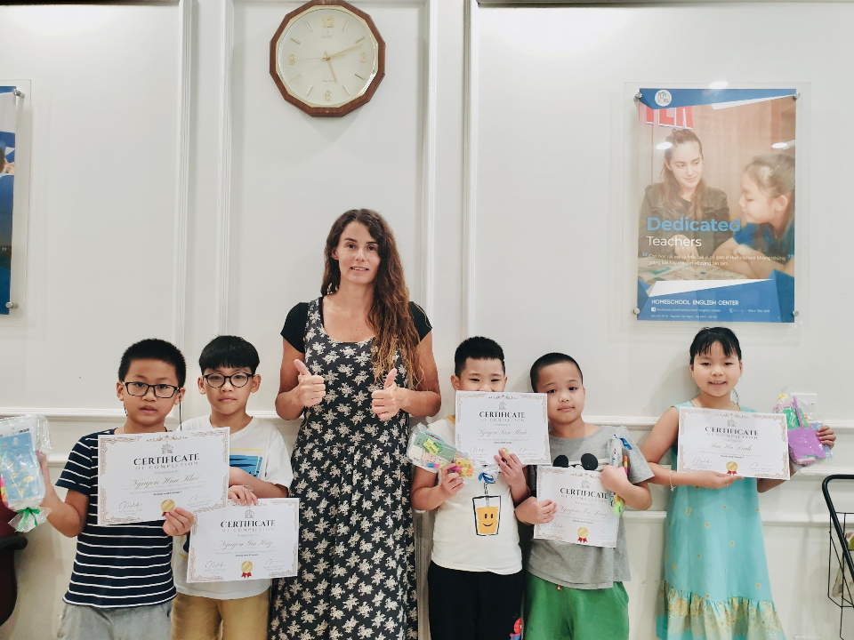 Slide f503767f-b903-43dc-8c01-5318805fa145