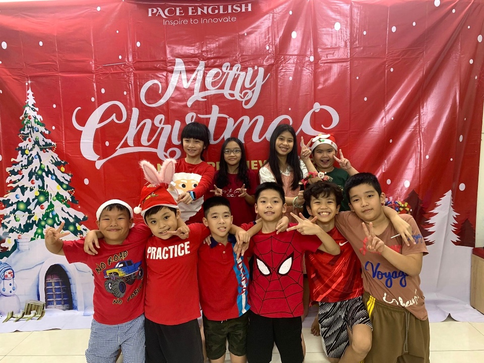 Slide 3a72e58f-34f2-40fa-9a1a-3c81467c8761