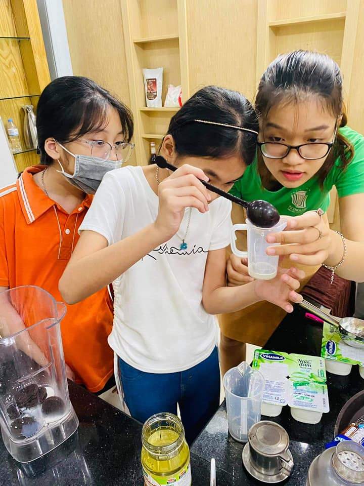 Slide 7d5aa2c2-499c-4bc0-be76-9ae8c67249f4