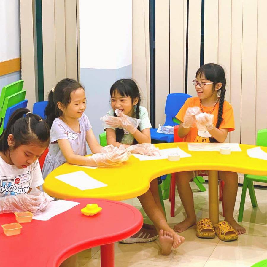 Slide c1044ea9-7155-4e87-9334-64bfd17dc885