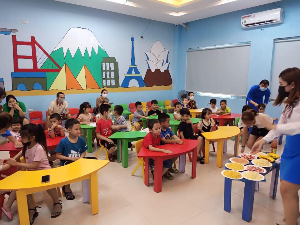 Slide 0e902787-10ee-48c7-bfde-5af8e74a5c76