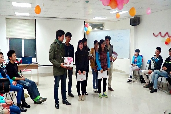 Slide 589a99e2-3382-430c-83b9-df7ac4bb6e62