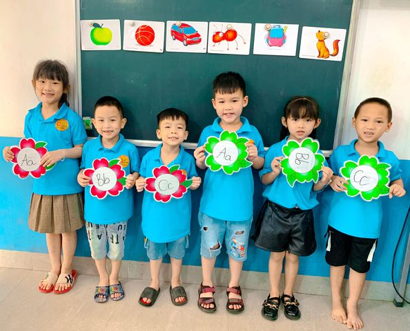 Slide 06bbd1b2-2fa6-4b7d-97a8-c2e2e645561c