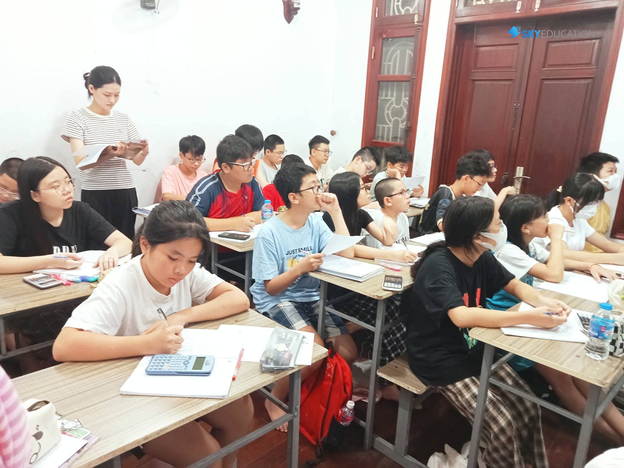 Slide 3e54df4f-c554-4774-89c2-d77ccd97133d