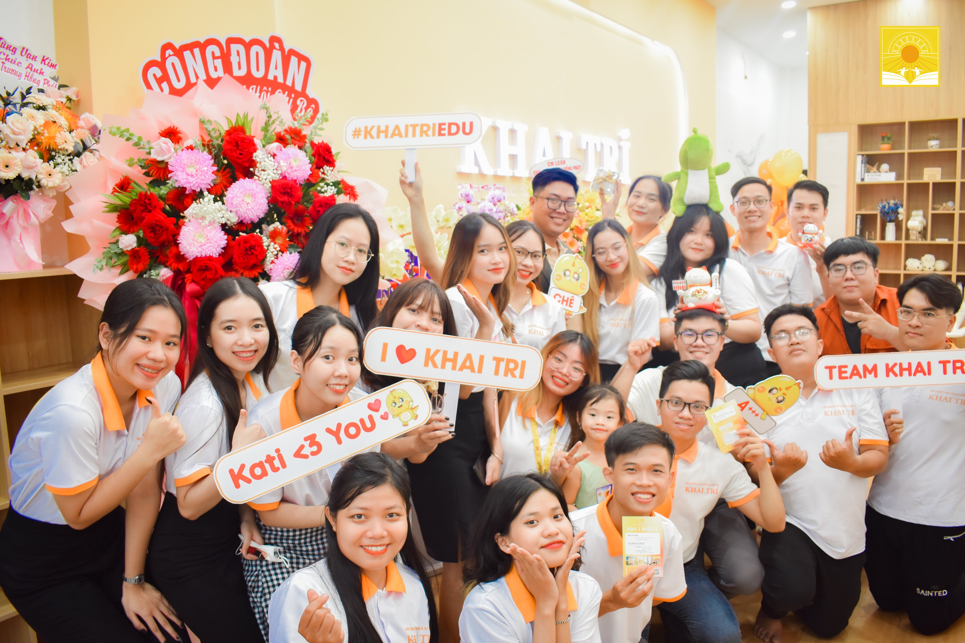 Slide eb6ea897-3200-472b-acfe-e4a34eb15be8