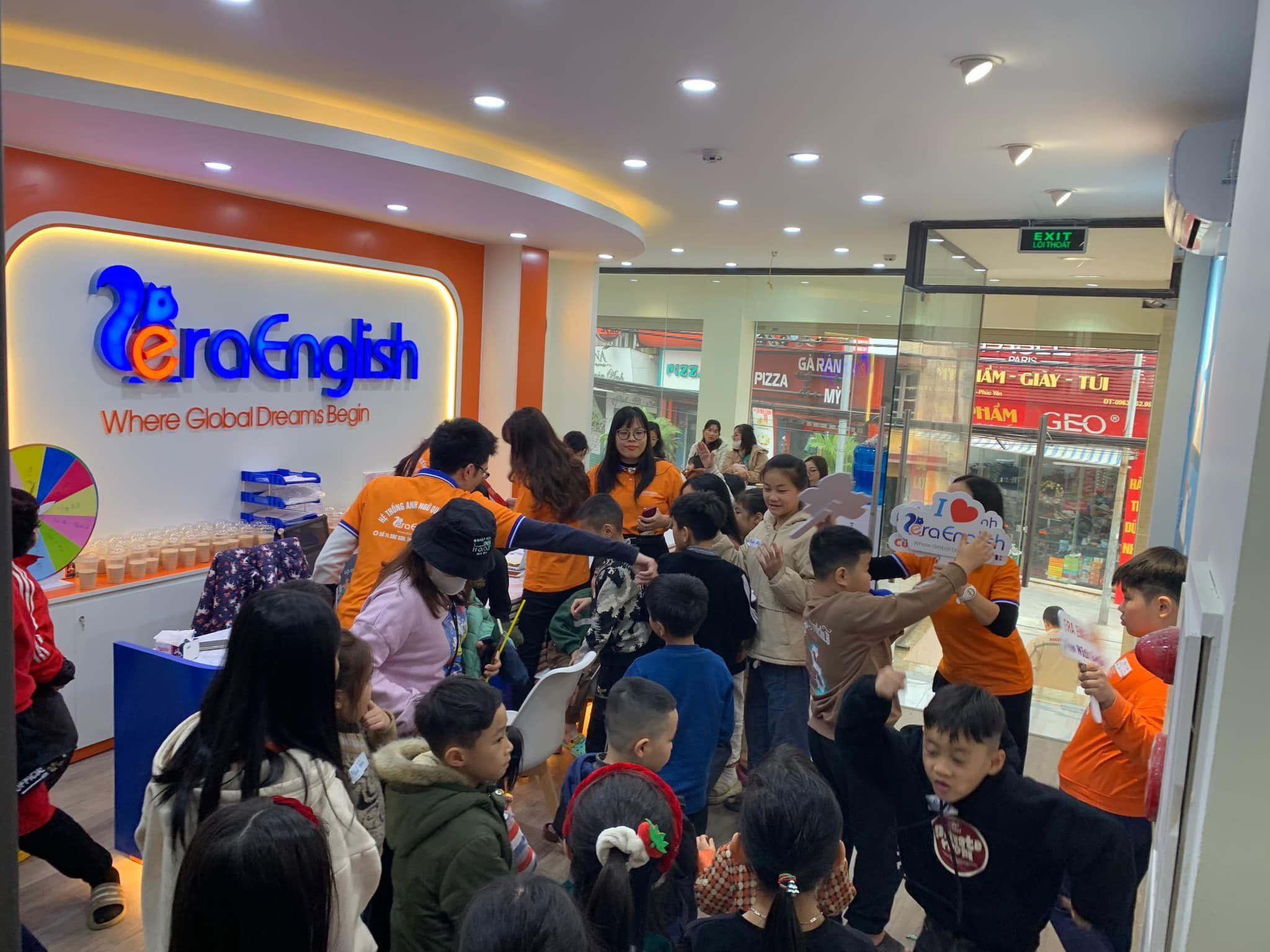 Slide 0b64c6a2-6acb-4cf1-b9c4-591757a7ab4f