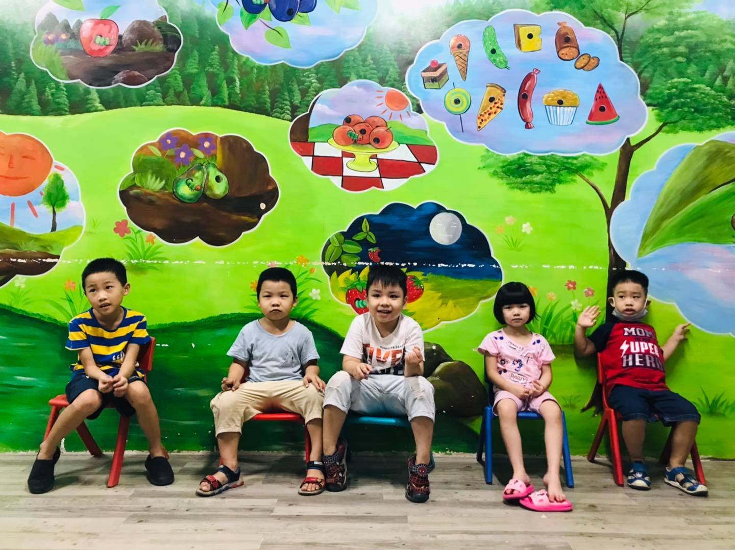 Slide ca7cec1a-5a96-4d3d-b2a6-d81c55af5794