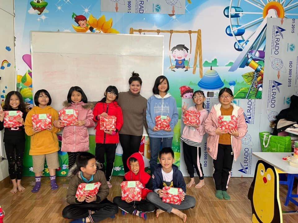 Slide a5d14095-9ffd-4ec8-8bb2-310a11692069