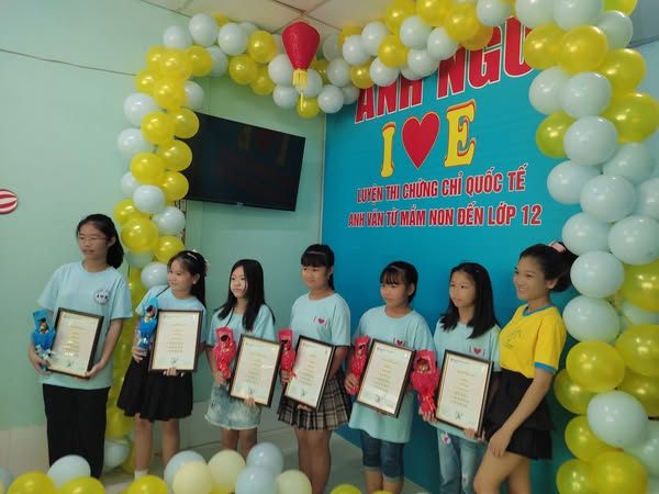 Slide 68e05923-a3a8-499f-bbc5-bfa00ca9eca1