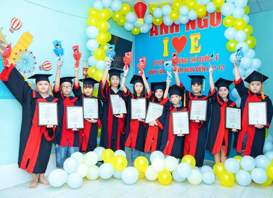 Slide ebb94639-687e-4566-bbb9-6695df19aee0