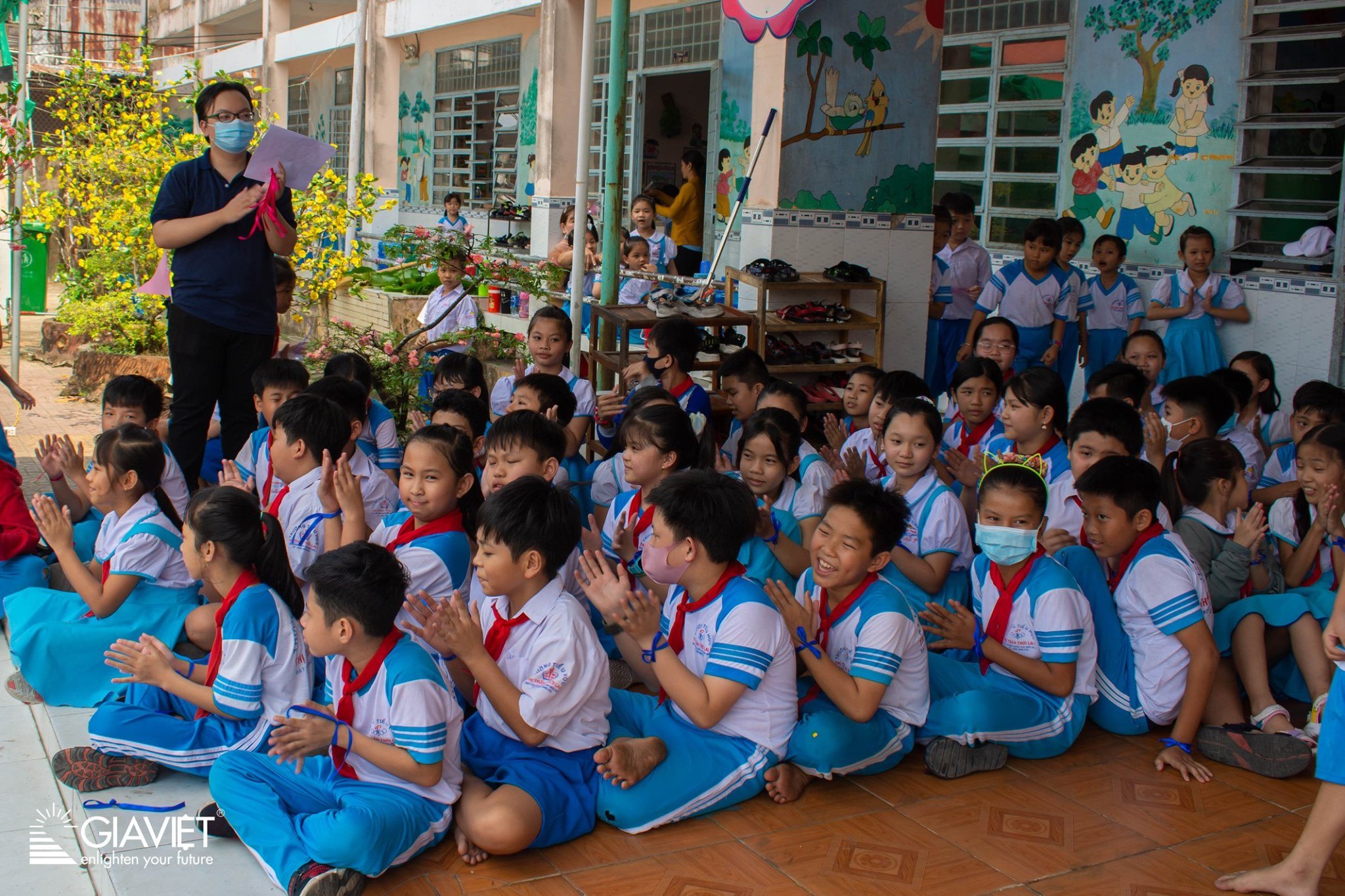 Slide 1401e715-5f4f-4e3a-a2cc-718c327ee1af