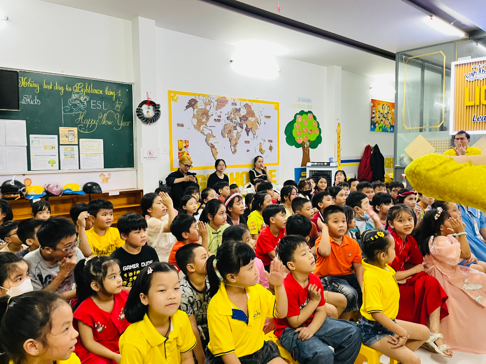 Slide 14b022aa-9c9d-4073-8da0-ae1080f3956a