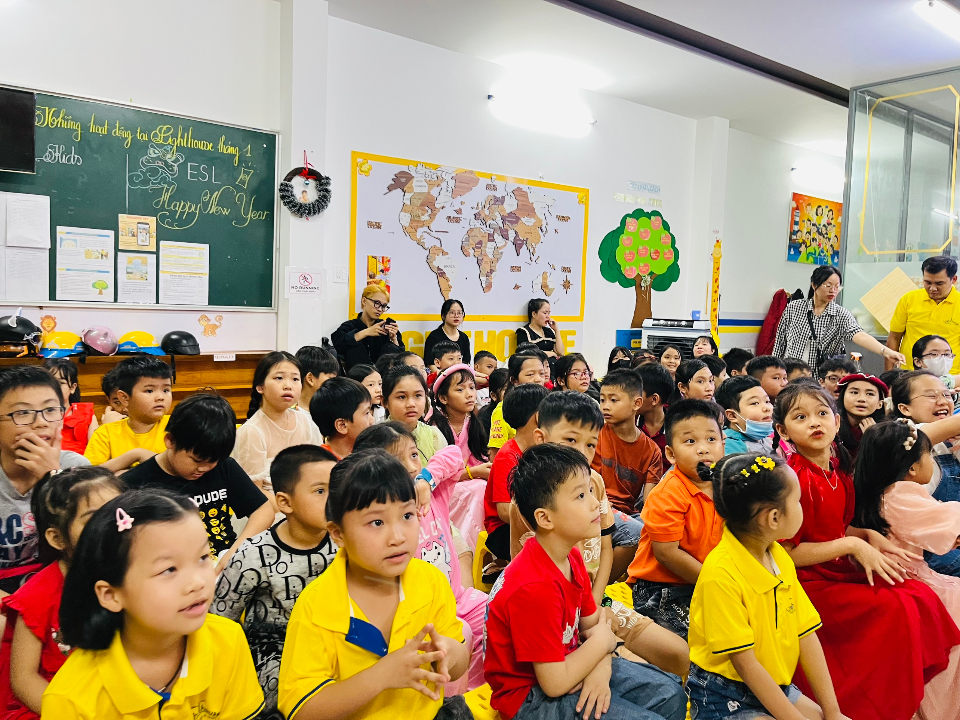 Slide 67eb3160-9716-40cb-a7c3-f677b77a1faf