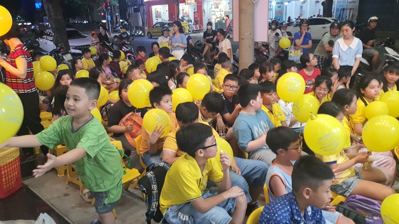 Slide a6b80d41-0fec-45eb-b349-680d4a51fbe6