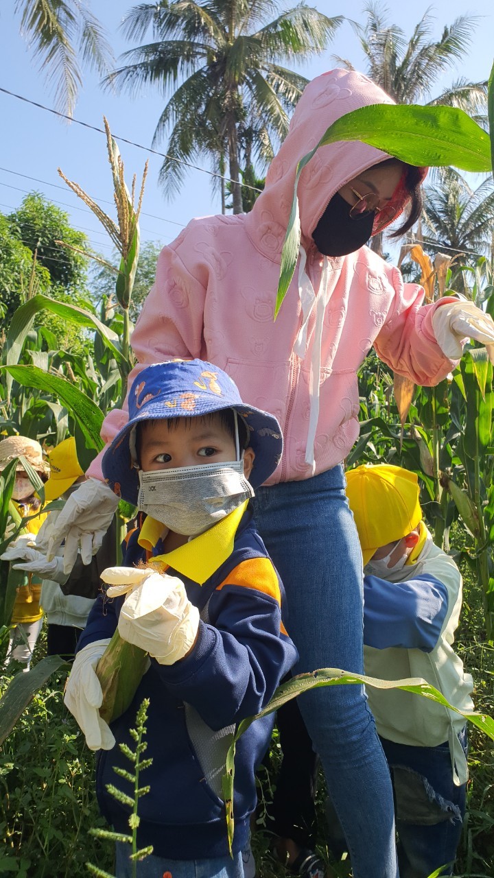 Slide 58d2594b-23e5-4f22-bc1e-033a5e9548fc